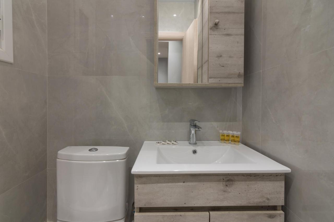 Great Located Apartment For 4Ppl #2 เอเธนส์ ภายนอก รูปภาพ