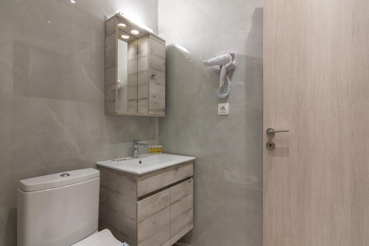 Great Located Apartment For 4Ppl #2 เอเธนส์ ภายนอก รูปภาพ